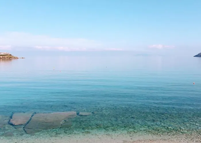 Bloom Villa By The Sea (Adults Only)